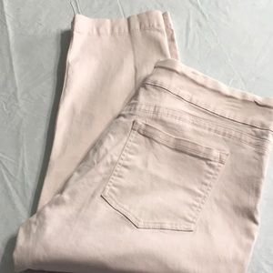 🌸🌸 Pink Pull On Cropped~~🌸🌸